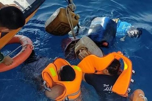 Đã xác định được tàu hàng tông tàu cá Quảng Ngãi khiến 3 ngư dân tử vong