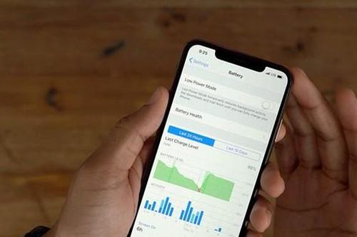 Vừa lên iOS 16, người dùng 'kêu trời' vì tụt ngay 3% dung lượng pin trên iPhone 13