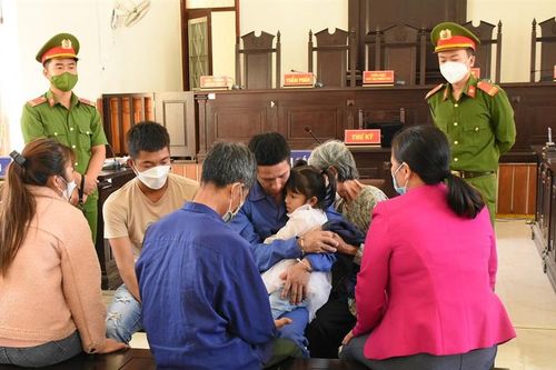 Vướng vòng lao lý vì 'cả giận mất khôn'