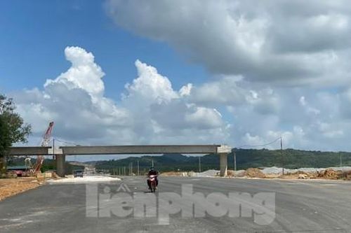 Sử dụng tro, xỉ từ nhà máy nhiệt điện để làm vật liệu san lấp