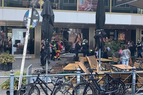 Đức: Xe hơi lao vào đám đông ở trung tâm Berlin, 30 người thương vong