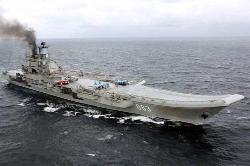 Tàu sân bay duy nhất của Nga tiếp tục lùi ngày hoạt động