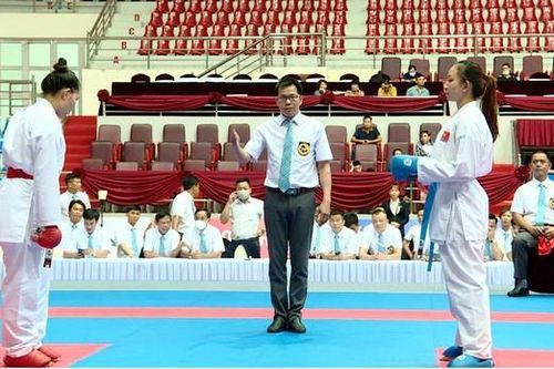 Chưa thanh toán tiền cho trọng tài tại SEA Games vì thủ tục