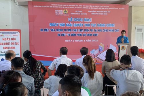 'Ngày hội' giải quyết thủ tục hành chính trong ngày ở TP Hồ Chí Minh