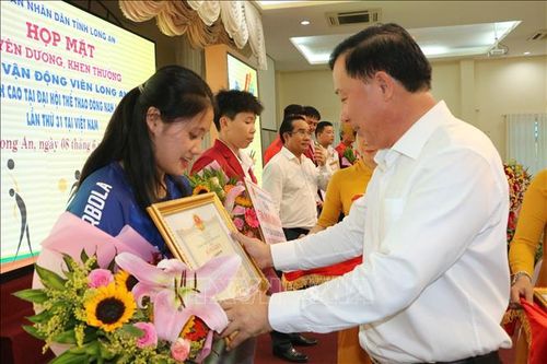 Long An: Biểu dương, khen thưởng VĐV đạt thành tích cao tại SEA Games 31