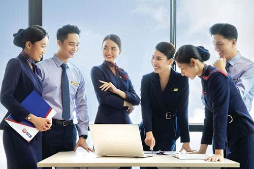 Top 5 ngành nghề yêu cầu ngoại hình rất cao nhưng bù lại thu nhập cực lý tưởng