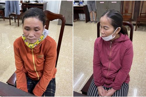 'Diễn kịch' mua lá chuối, 2 người phụ nữ 'khoắng' sạch vàng và hơn 20.000 USD của gia chủ