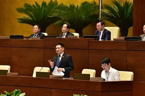 Không phát hiện thất thu thuế đối với xe biếu, tặng
