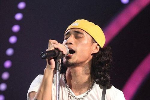 Phạm Anh Khoa tái xuất, đem rock vào show thời trang của NTK Hà Linh Thư