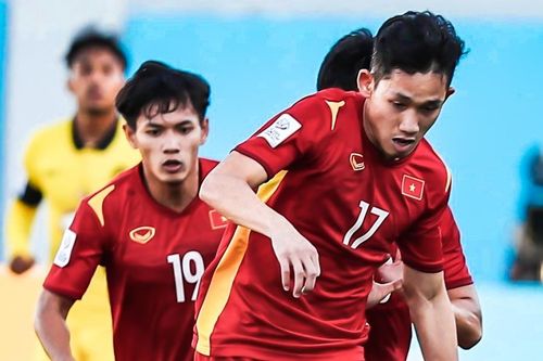 Chấm điểm U23 Việt Nam: Hai Long, Mạnh Dũng hay nhất