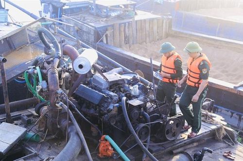 Chống 'cát tặc' ở thành phố Hồ Chí Minh