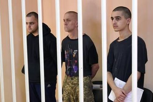 Ba người nước ngoài đánh thuê cho Ukraine bị kết án tử hình