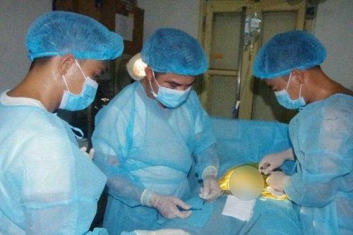 Cấp cứu kịp thời ngư dân người Quảng Nam bị viêm ruột thừa cấp
