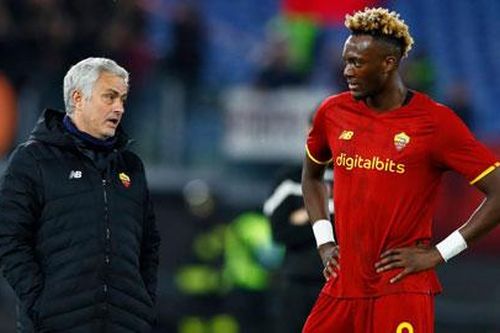 Abraham sẽ trở về Premier League?