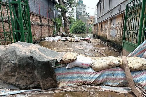 Ngập úng ở TP. Hà Nội: Hút nước hồ Tứ Liên để khắc phục ngập lụt