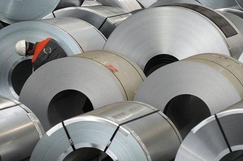 Trung Quốc: Biên lợi nhuận sản xuất thép thấp khiến giá quặng sắt tiếp tục giảm