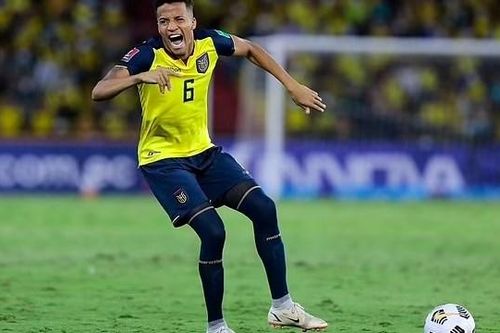 FIFA điều tra hậu vệ Byron Castillo của đội tuyển Ecuador