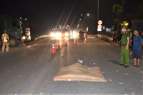 Truy tìm lái xe liên quan tới vụ tai nạn giao thông làm chết người