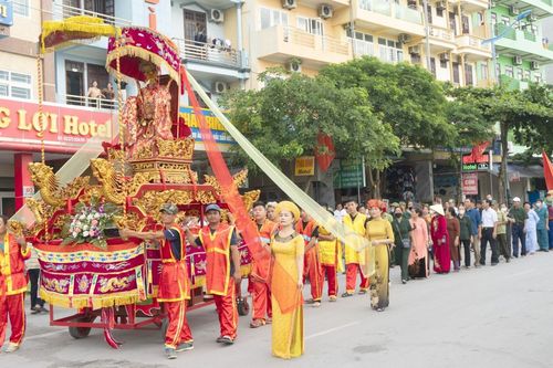 Đặc sắc Lễ hội bánh chưng, bánh giầy ở vùng biển Sầm Sơn