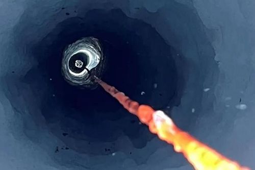 Phát hiện sốc bên dưới sông băng Nam Cực: Toàn sinh vật bí ẩn!