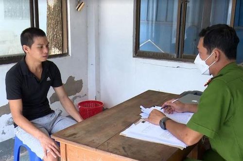 Khởi tố đối tượng đâm anh ruột tử vong
