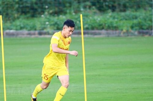 VCK U23 châu Á 2022: Cầu thủ Hai Long hy vọng tiếp tục được ra sân
