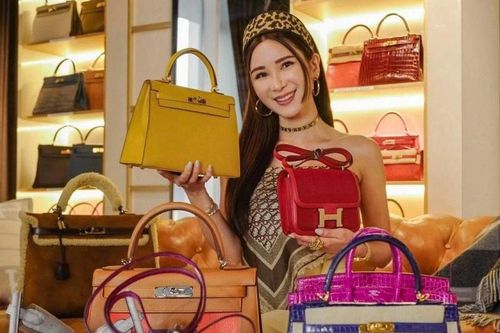 Căn phòng chứa toàn đồ hiệu của nữ đại gia Singapore