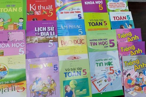 Không ép buộc mua sách tham khảo, sách bài tập