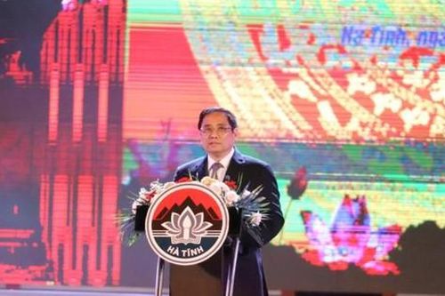 Thủ tướng dự lễ kỷ niệm 65 năm Ngày Bác Hồ về thăm Hà Tĩnh