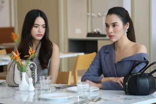 Định thay bố mẹ chồng răn dạy dâu mới, tôi không ngờ câu đáp trả của cô ấy đẩy tôi vào thế bị cả nhà chồng ghét bỏ