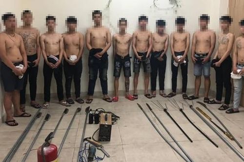 Truy xét nhanh 2 nhóm đối tượng dùng hung khí hỗn chiến trong đêm