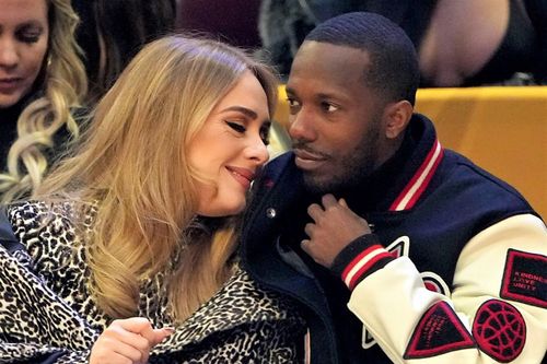 Adele có kế hoạch sinh con cho bạn trai