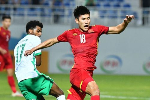 Báo Saudi Arabia bất ngờ trước lối chơi của U23 Việt Nam