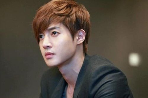 Kim Hyun Joong kết hôn với mối tình đầu năm lớp 7