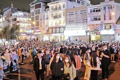 Đà Lạt thu hút du khách dịp cuối tuần