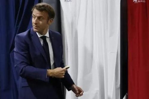 Bầu cử Quốc hội Pháp: Bị bám đuổi sát nút, liên minh của Tổng thống Macron có làm nên chuyện?