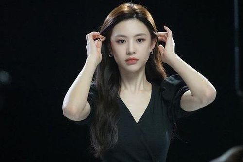 Vì 10 tỷ của mẹ đẻ cho con gái mà cuộc hôn nhân của chúng tôi có nguy cơ tan vỡ