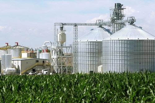 Nhà sản xuất ethanol lớn nhất thế giới nỗ lực đạt được mục tiêu khí hậu
