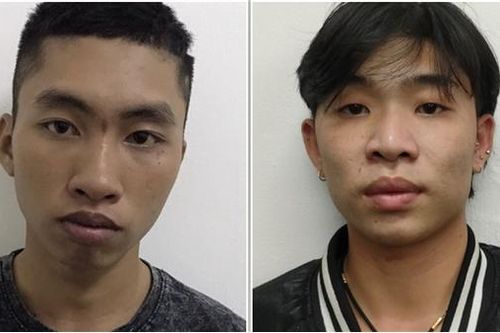 Mang súng và hung khí đi gây rối lúc nửa đêm