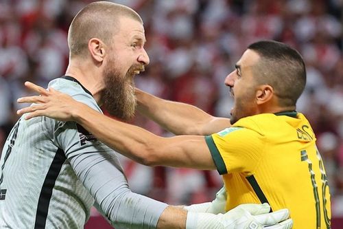 Xem thủ môn 'nhảy múa' cản 11m đưa Australia tới World Cup 2022