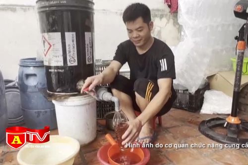 Dùng đường, mạch nha để chế mật ong giả