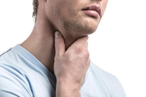 Đi khám vì đau họng, chàng trai trẻ được phát hiện ung thư máu