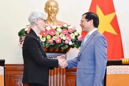 Hoa Kỳ ủng hộ một Việt Nam giàu mạnh và thịnh vượng