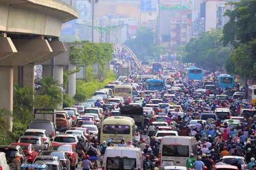 Hà Nội rà soát, xử lý ''điểm đen'' tai nạn giao thông