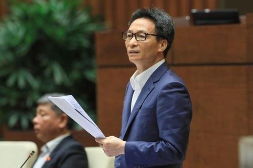 Kỳ họp thứ 3, Quốc hội khóa XV: Bảo vệ tốt hơn sức khỏe, tính mạng của người bệnh và trách nhiệm, quyền lợi y bác sỹ