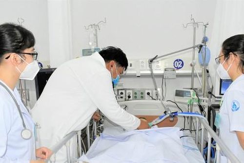 Phòng tránh thương tích cho trẻ trong ngày hè