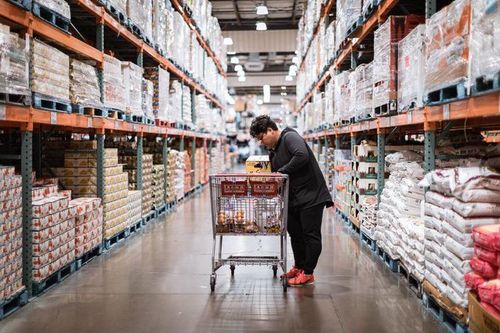 Nhiều người Đức thường xuyên bỏ bữa để tiết kiệm chi tiêu