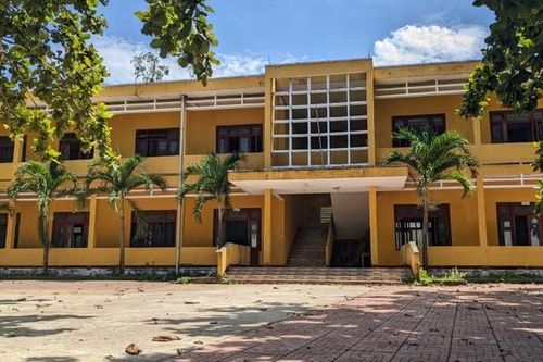 Quảng Ngãi: Phụ huynh không đồng thuận, dừng việc sáp nhập trường