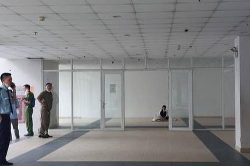 Hai cha con tử vong bất thường trong chung cư TP HCM