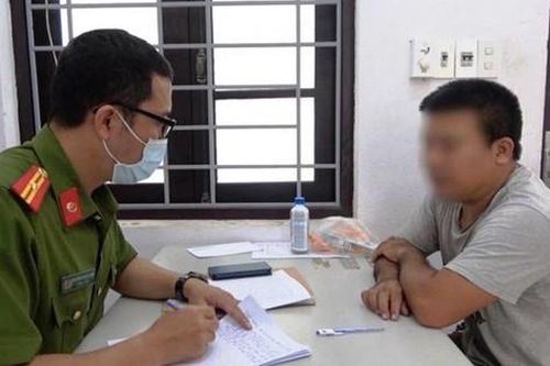 Gây tai nạn chết người trên Quốc lộ 1 ở Huế, dừng đốt vàng mã rồi chạy ô tô lên cửa khẩu Quảng Trị